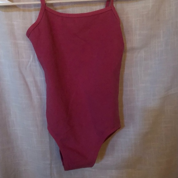 Girls pink dance leotard by BaleraDance - Picture 3 of 6